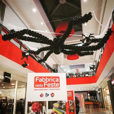 ALLESTIMENTO TEMA HALLOWEEN MEGA RAGNO E RAGNETTI (COMP 250)