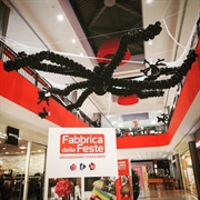 ALLESTIMENTO TEMA HALLOWEEN MEGA RAGNO E RAGNETTI (COMP 250)