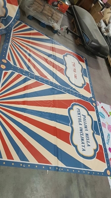 BANNER 3X3 E PALLINA NELLA PENTOLA INCLINATA 220X300CM (GRA027)