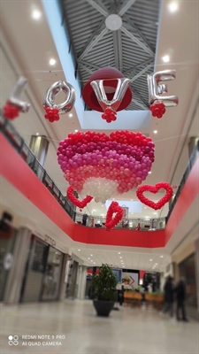 CUORE MEGA CON SCRITTA LOVE E CUORI CON STRUTTURA (COMP 251)